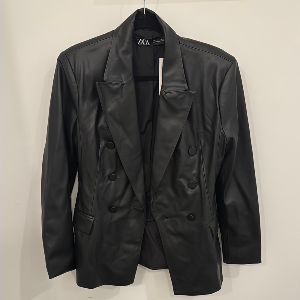 Zara Black Blazer Tailored Fit Notched Lapels